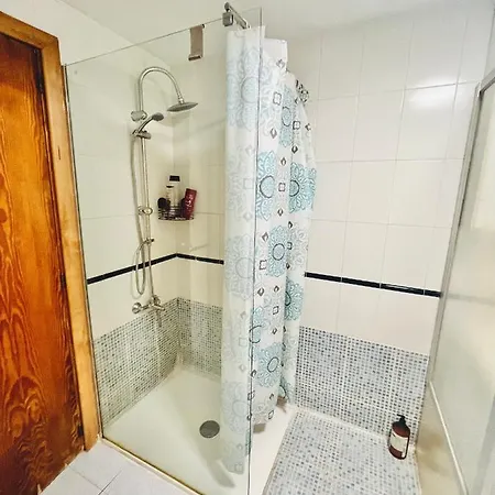 Дом отдыха Estudio Adosado Con Jardin Y Parking Privado *