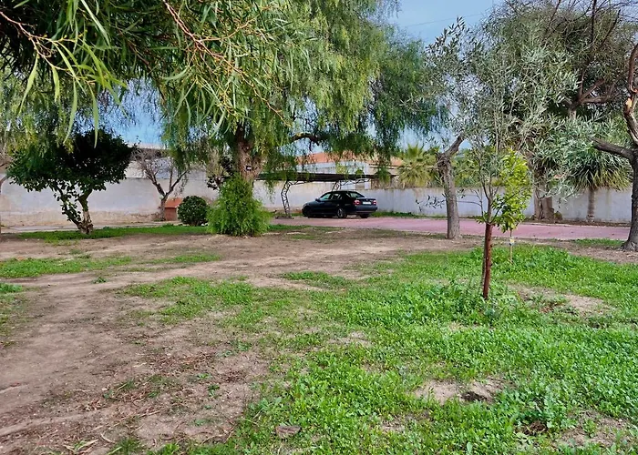 Estudio Adosado Con Jardin Y Parking Privado Tatil Evi