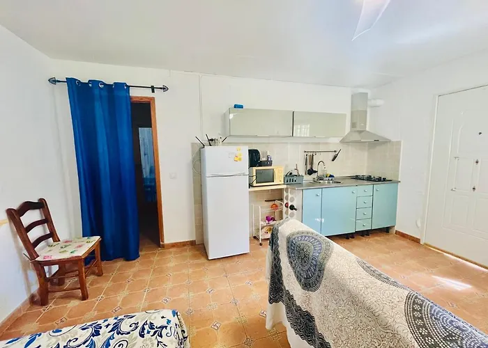 Tatil Evi Estudio Adosado Con Jardin Y Parking Privado Alicante