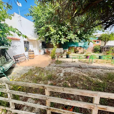 Estudio Adosado Con Jardin Y Parking Privado Casa vacanze